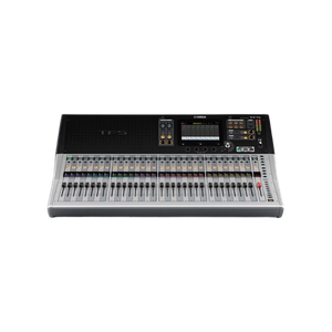 Console de Áudio Digital Yamaha TF3 frontal com faders motorizados.